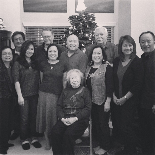 grandmother with her five grown children and their spouses