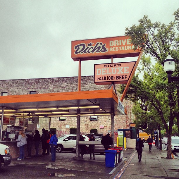 Dick‘s drive-in burger stand