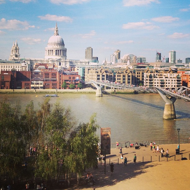 river and Millennium bridge