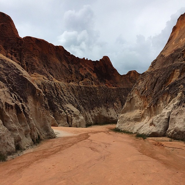 red sand canyons